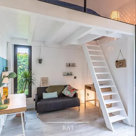 Manureva - Piscine Au Sel Nyaraló