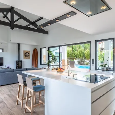 Manureva - Piscine Au Sel بيت للعطل بياريتز