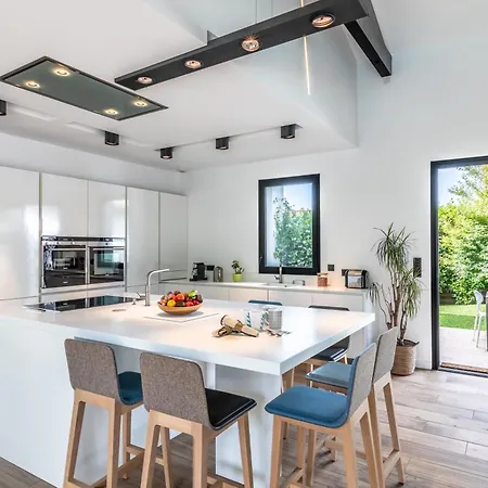 Manureva - Piscine Au Sel